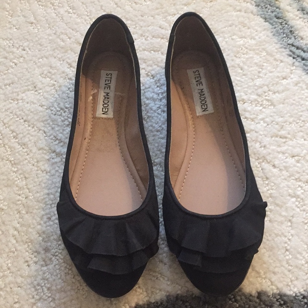 Girls faux suede Steve Madden dress shoes 🖤